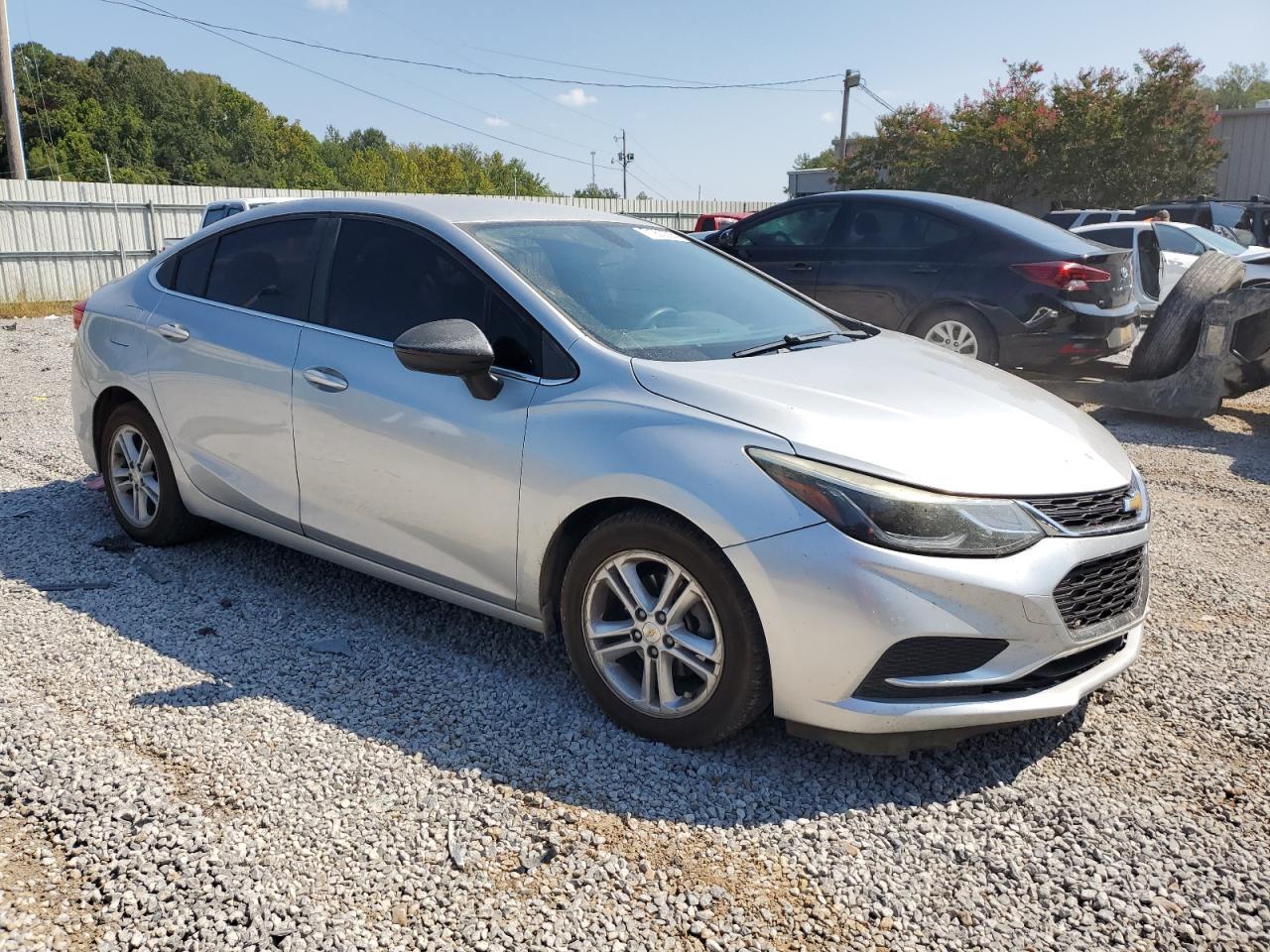2017 CHEVROLET CRUZE