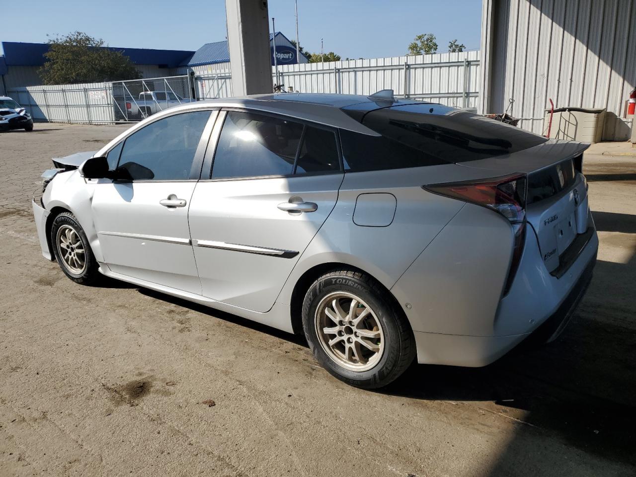 2018 TOYOTA PRIUS