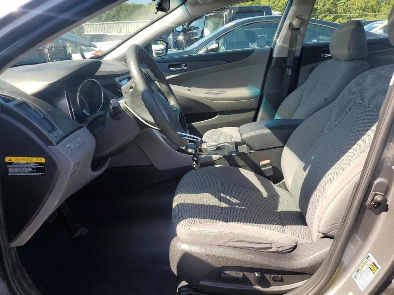 2012 HYUNDAI SONATA