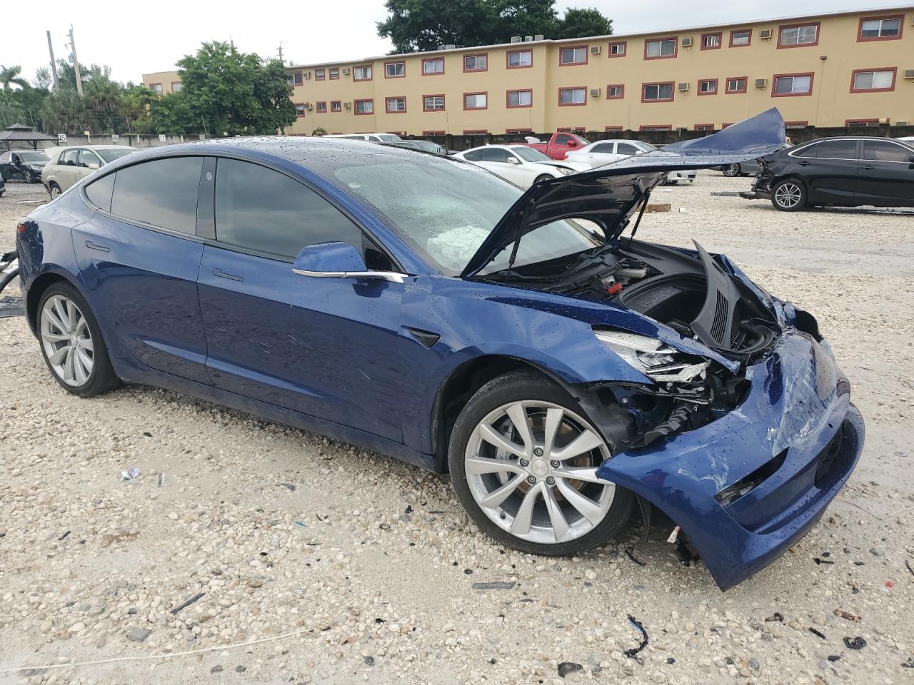 2020 TESLA MODEL 3