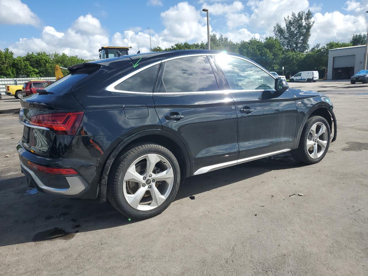 2024 AUDI Q5