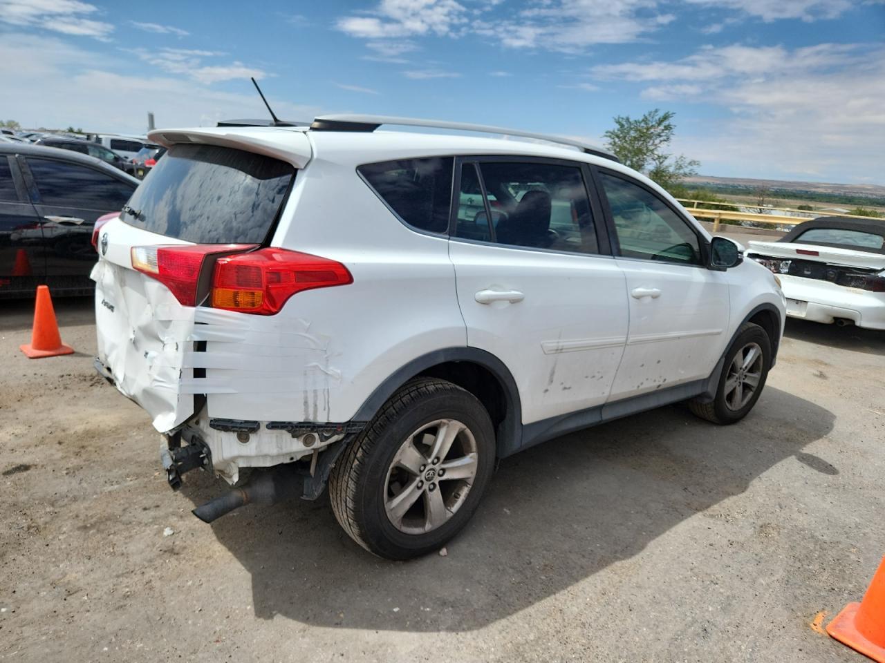 2015 TOYOTA RAV4
