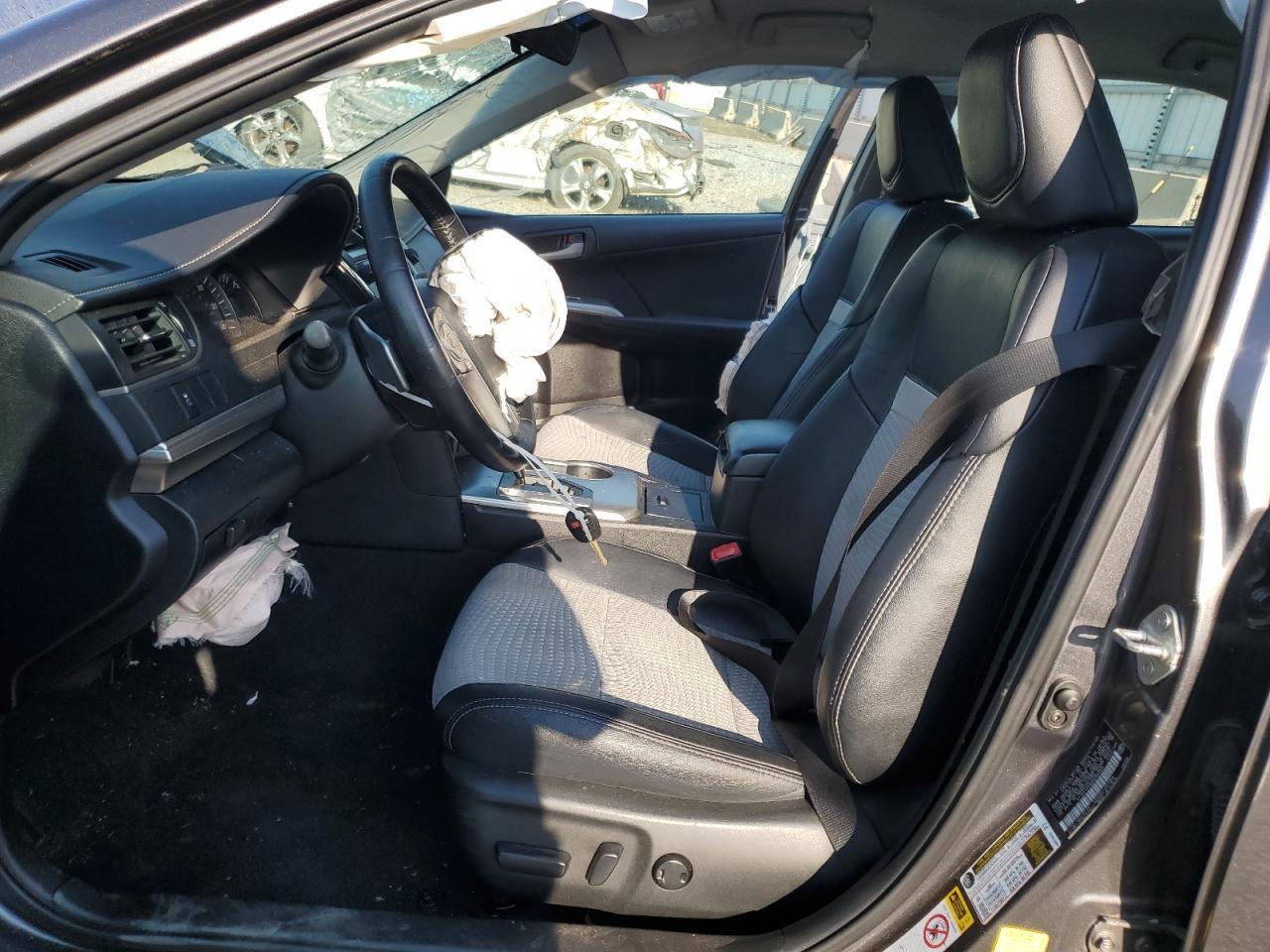 2013 TOYOTA CAMRY