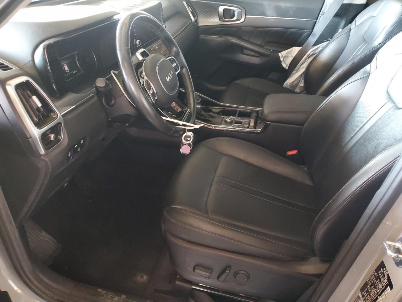 2022 KIA SORENTO