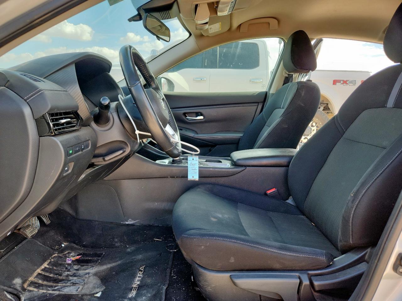 2022 NISSAN SENTRA