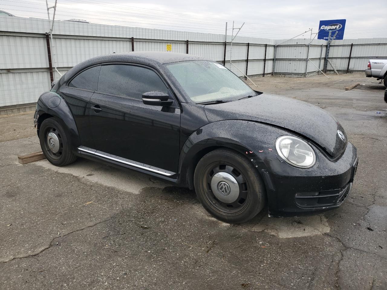 2016 VOLKSWAGEN Beetle