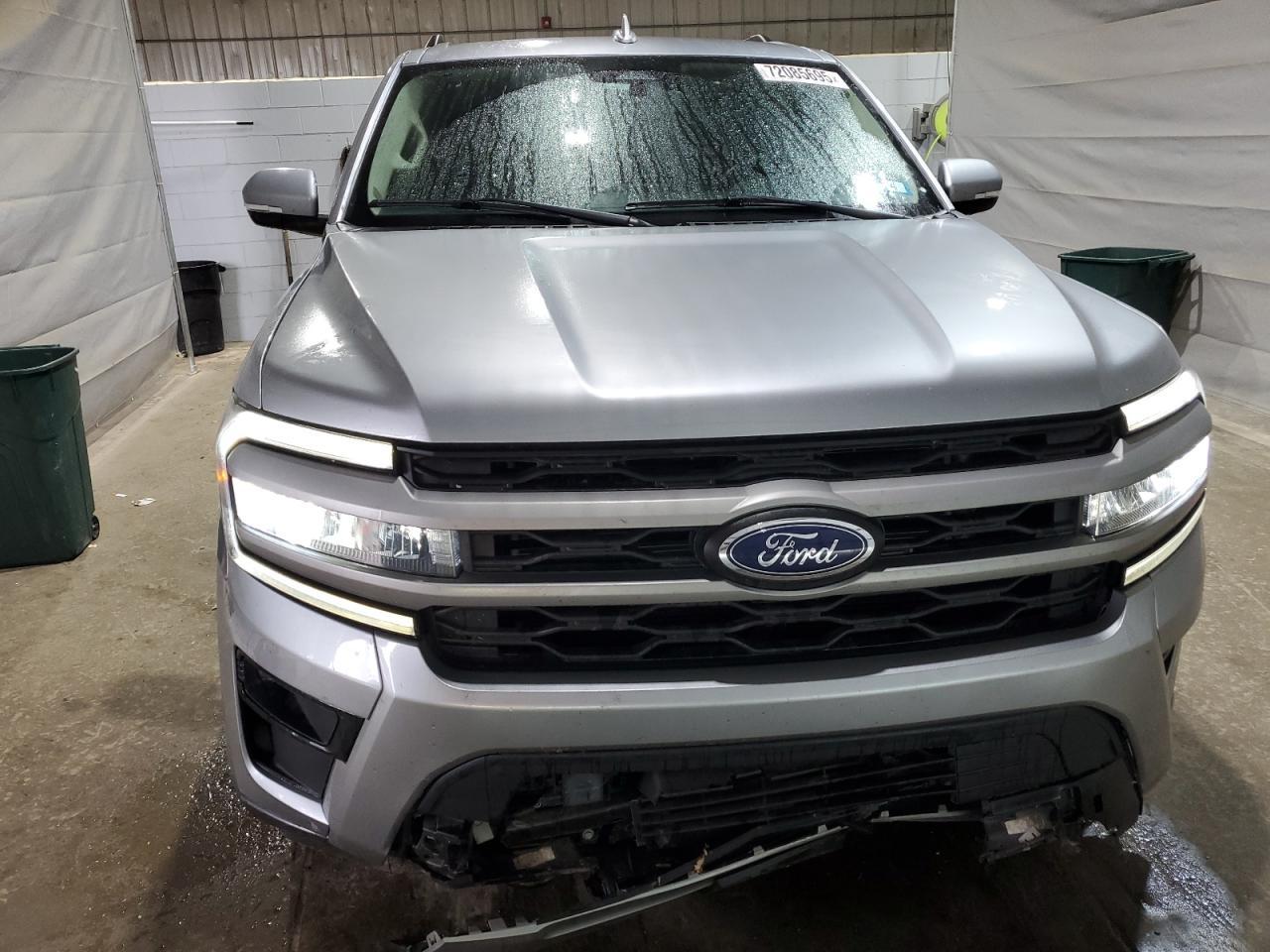 2023 FORD Expedition