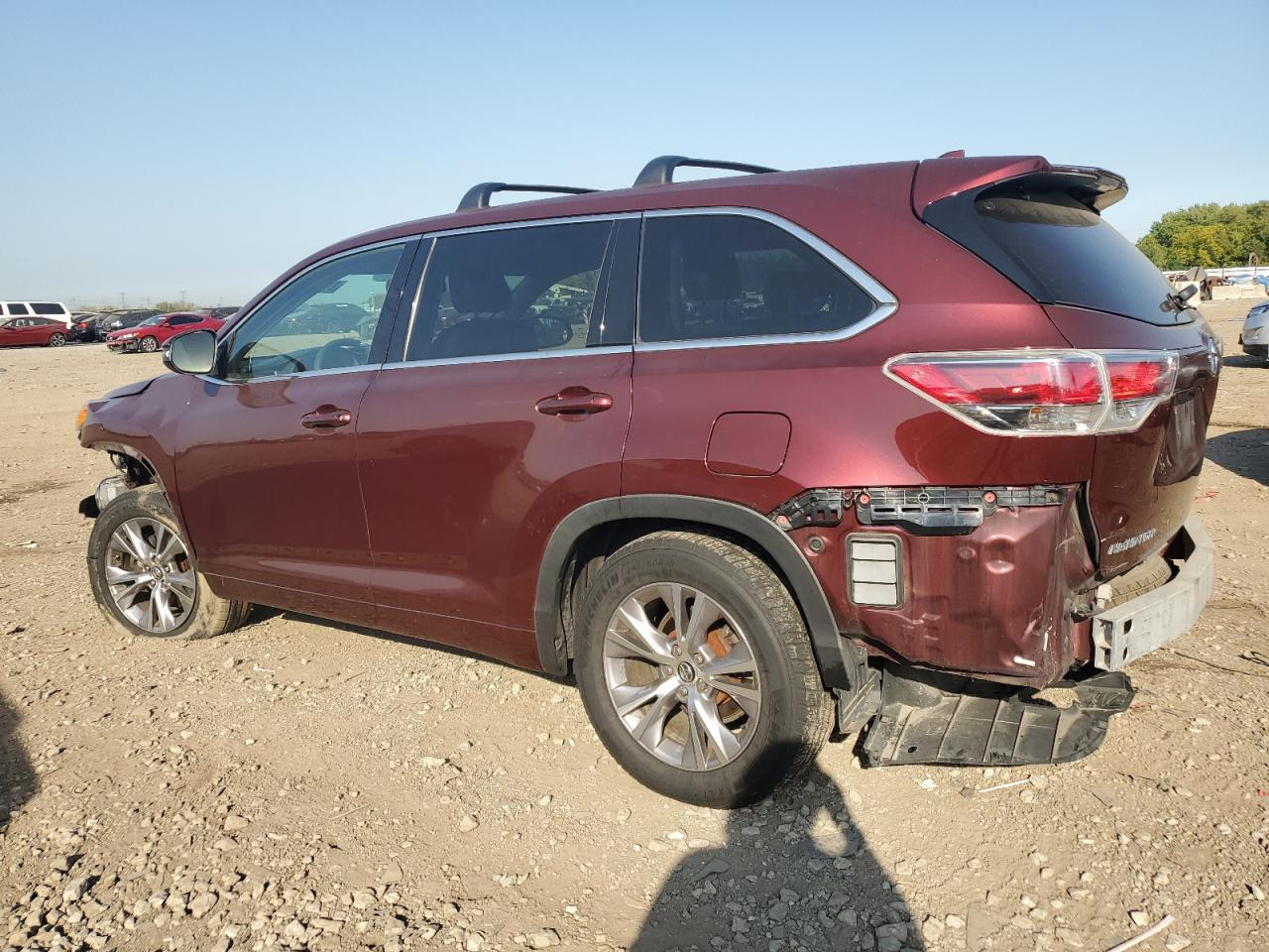 2016 TOYOTA HIGHLANDER