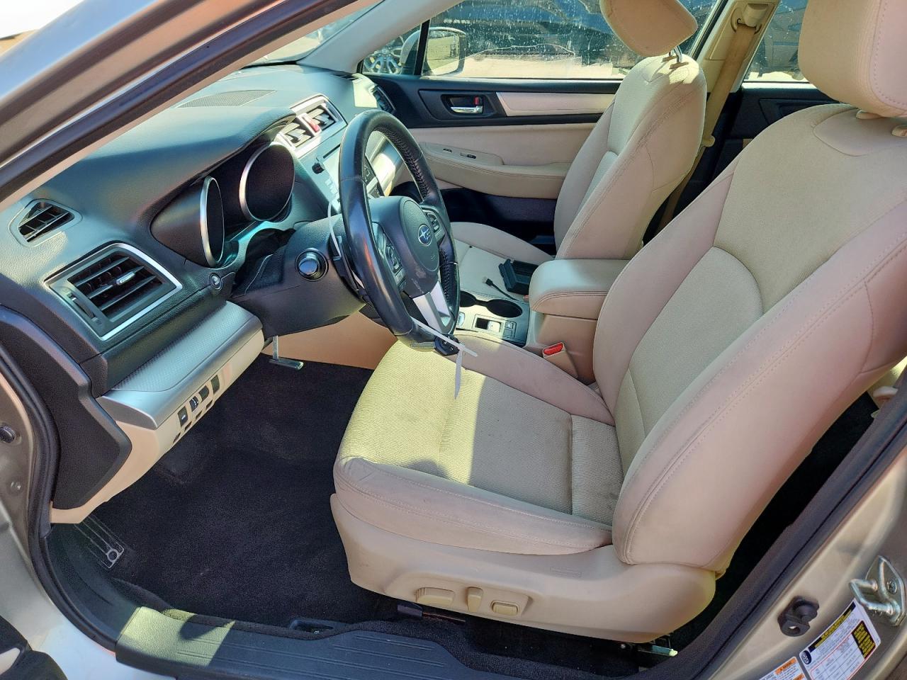 2015 SUBARU Legacy