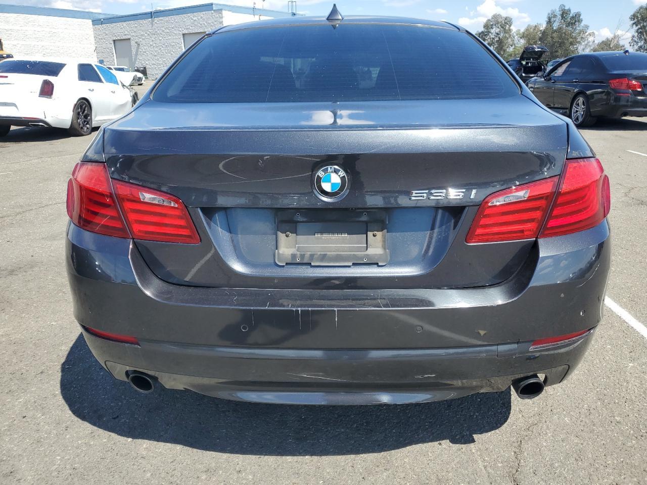 2011 BMW 5 series