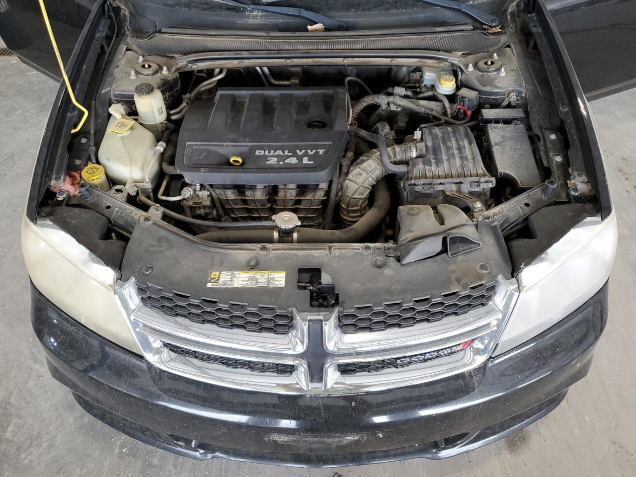2012 DODGE Avenger