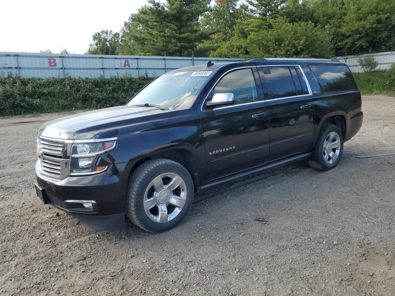 2015 CHEVROLET Suburban
