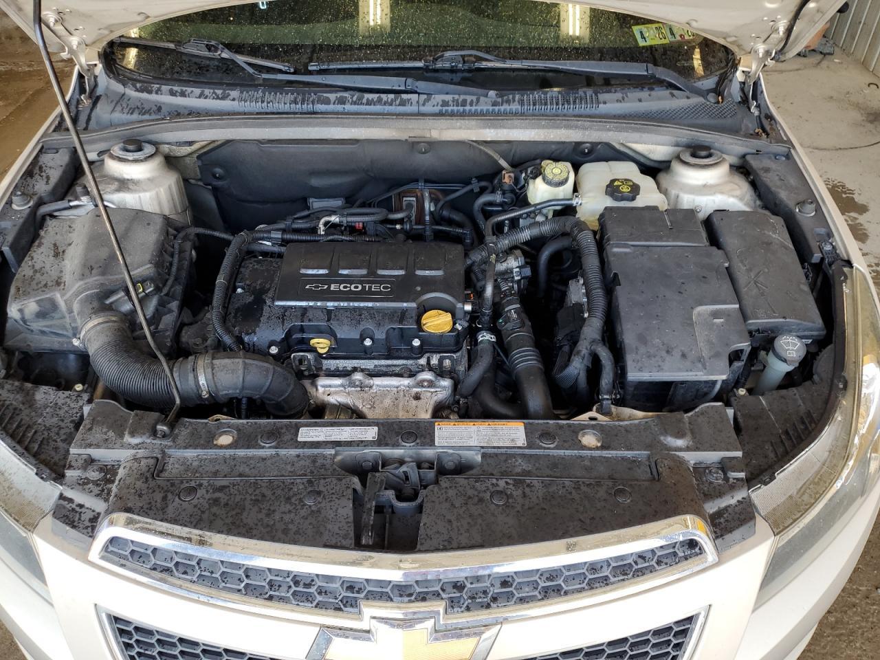 2011 CHEVROLET CRUZE