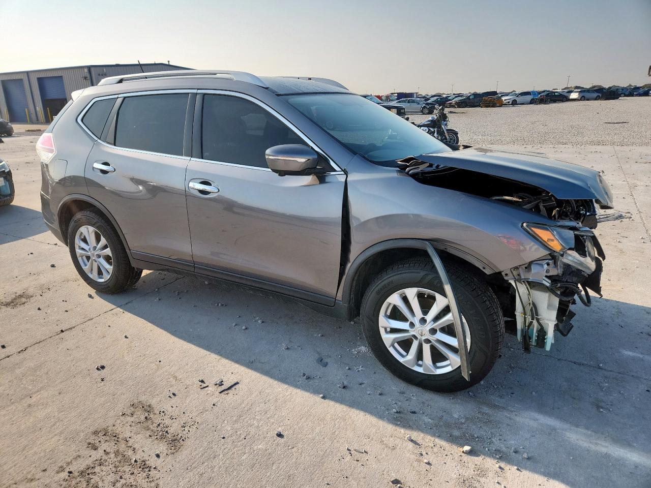 2015 NISSAN ROGUE