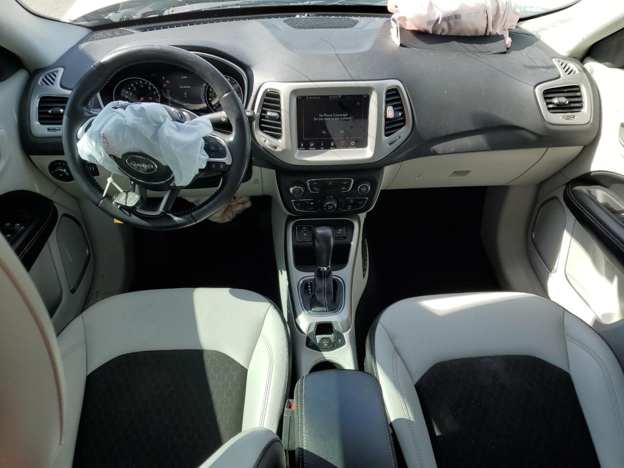 2020 JEEP Compass