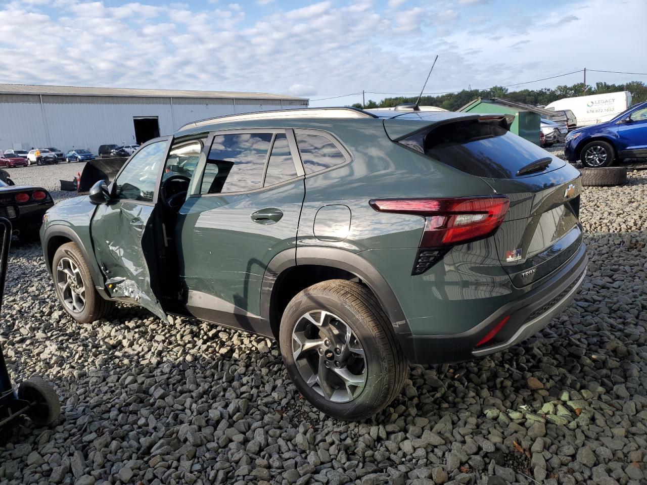 2025 CHEVROLET TRAX