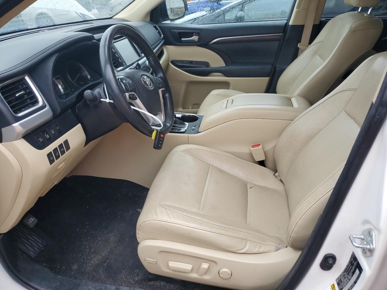 2015 TOYOTA HIGHLANDER