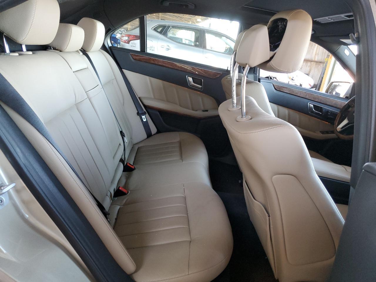 2013 MERCEDES-BENZ E-Class