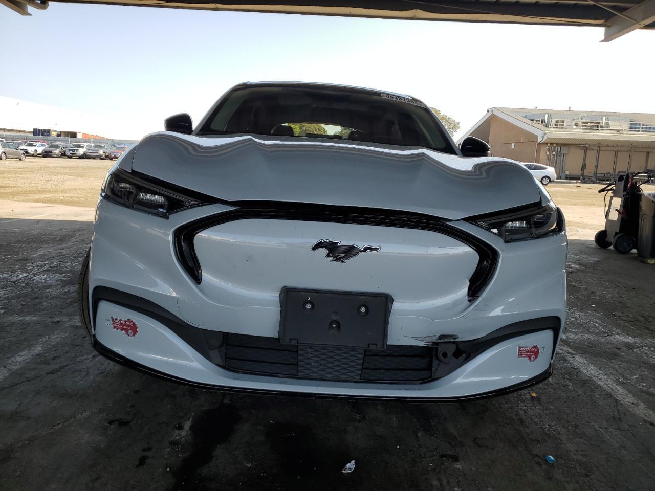 2022 FORD Mustang Mach-E