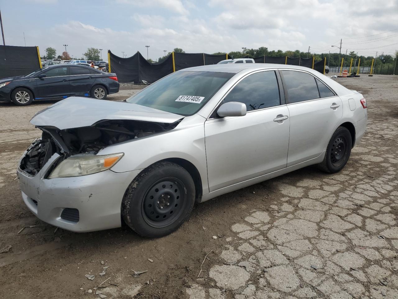 2011 TOYOTA CAMRY