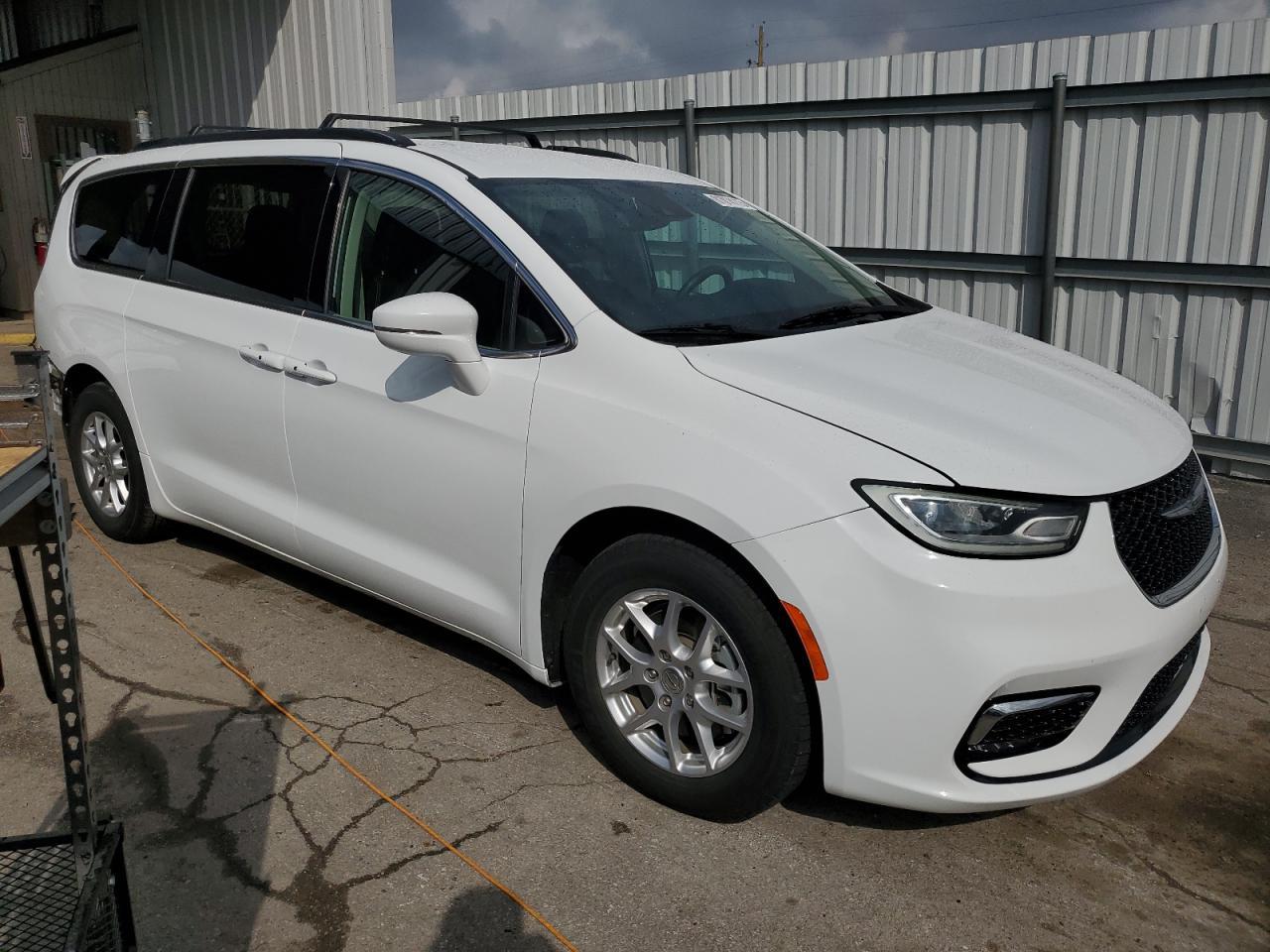 2022 CHRYSLER Pacifica