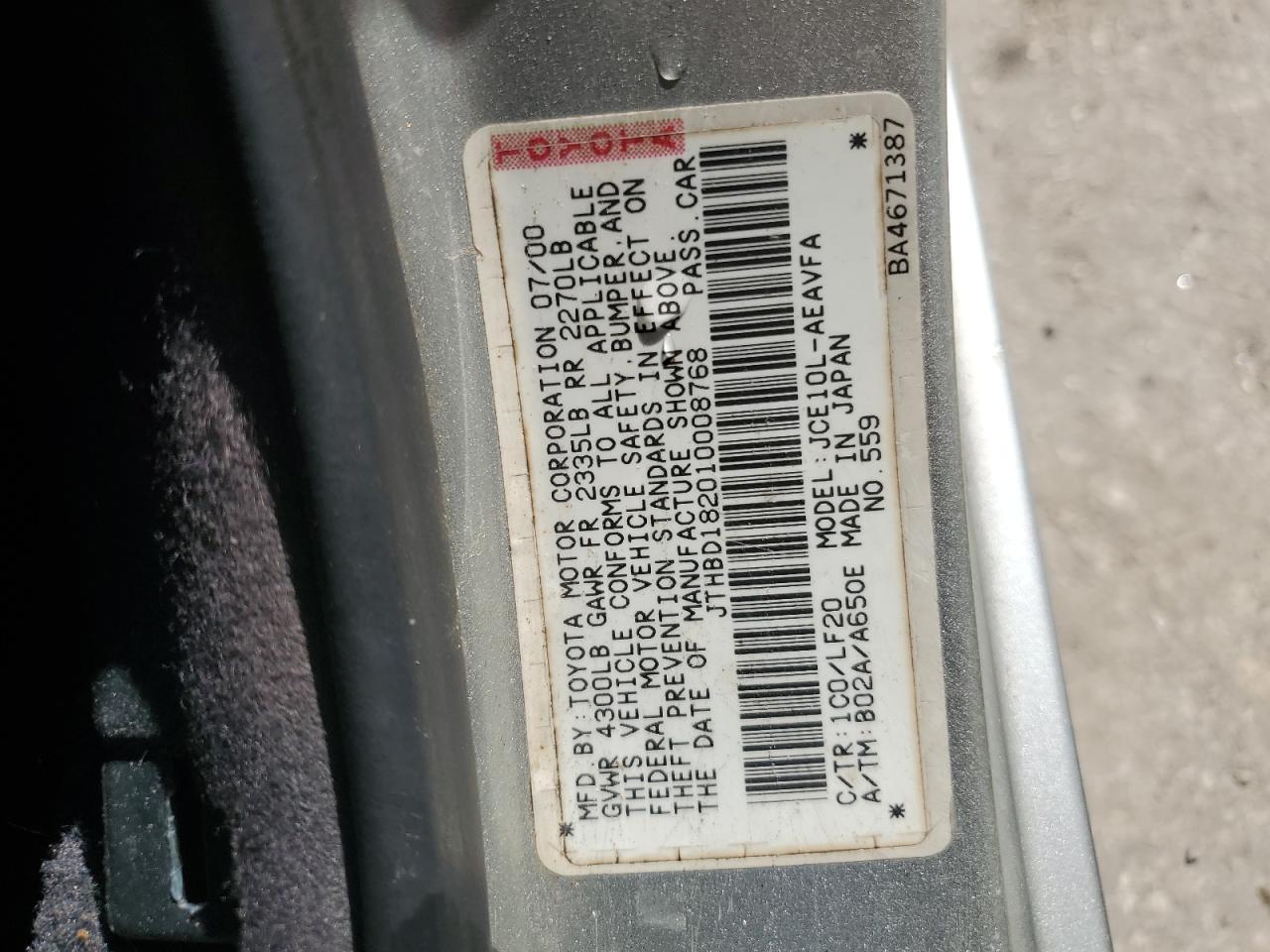 2001 LEXUS IS 300