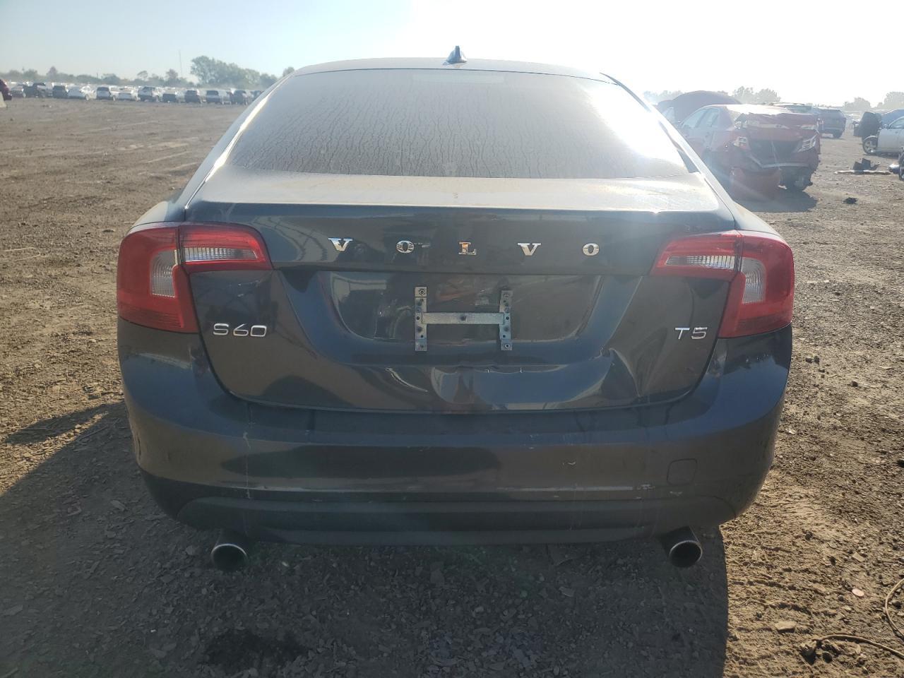 2013 VOLVO S60