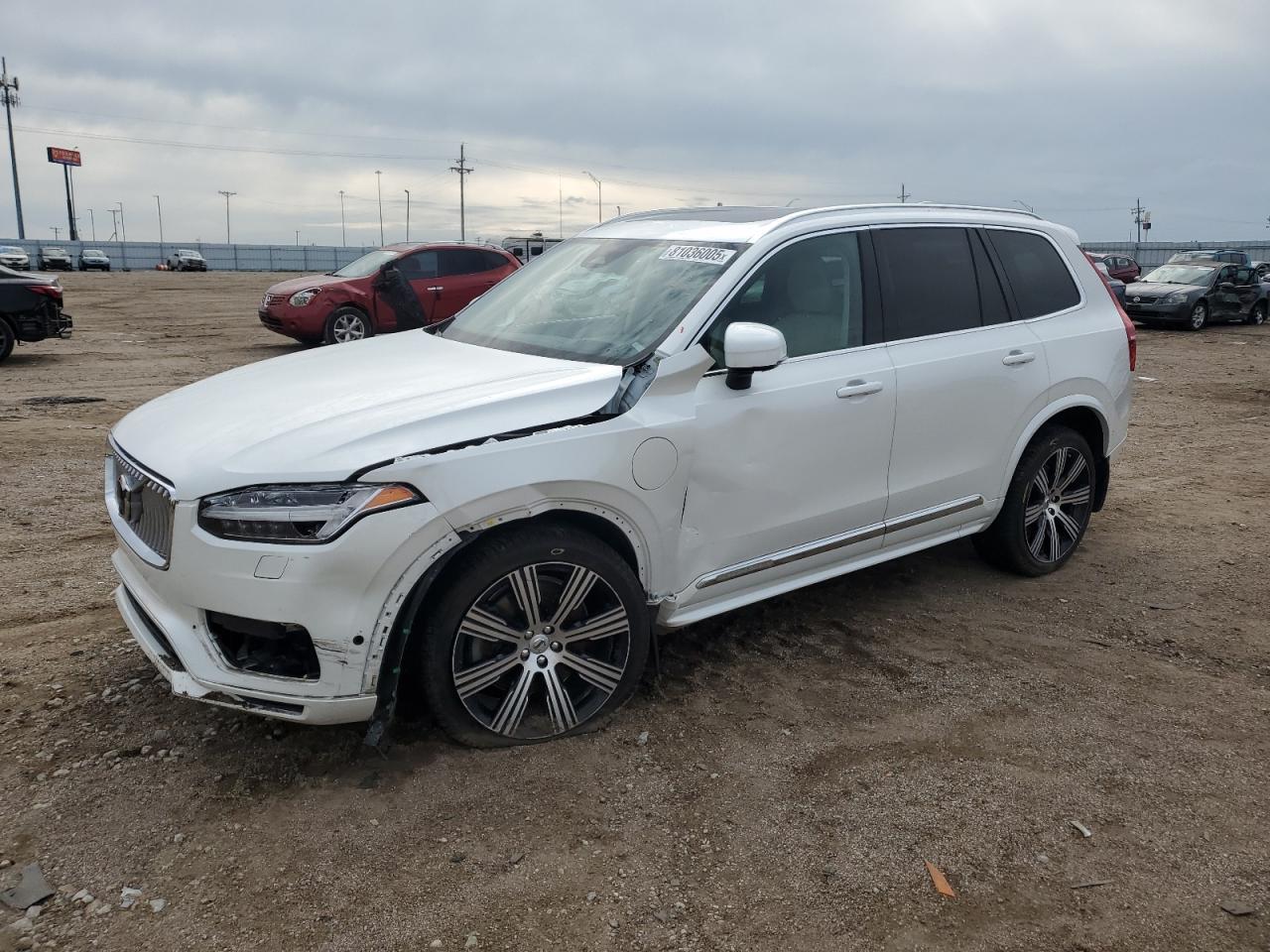 2024 VOLVO XC90