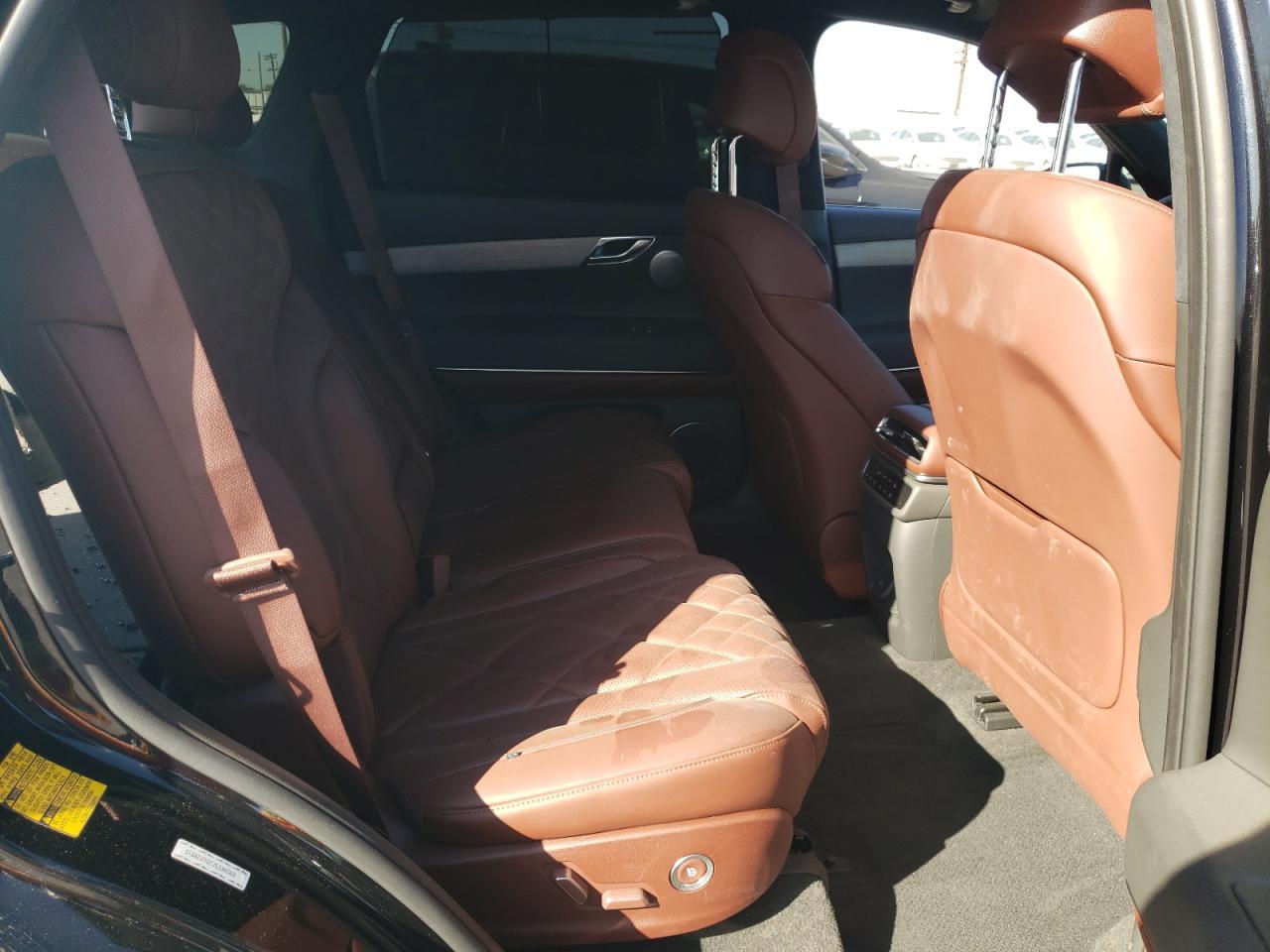 2025 GENESIS GV80