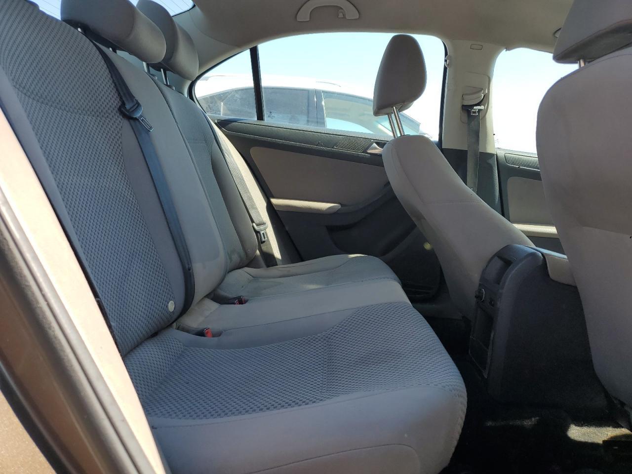 2014 VOLKSWAGEN JETTA