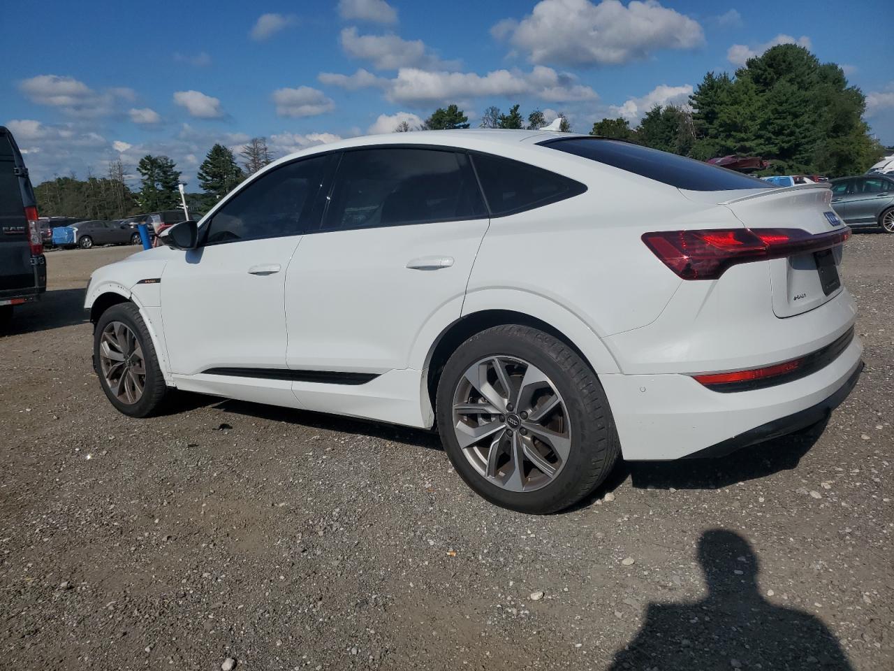 2021 AUDI E-TRON