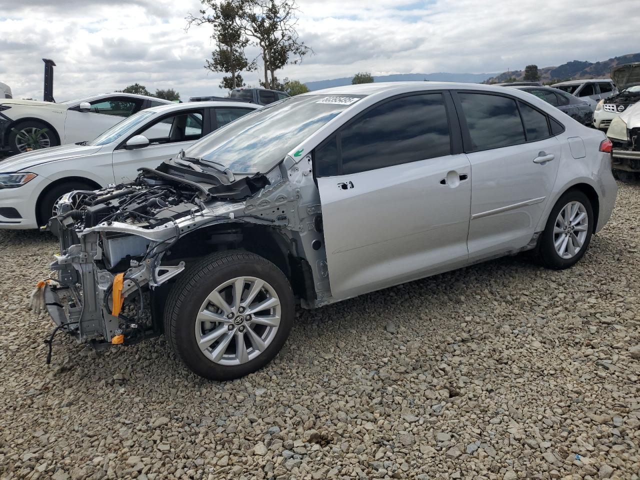 2025 TOYOTA COROLLA