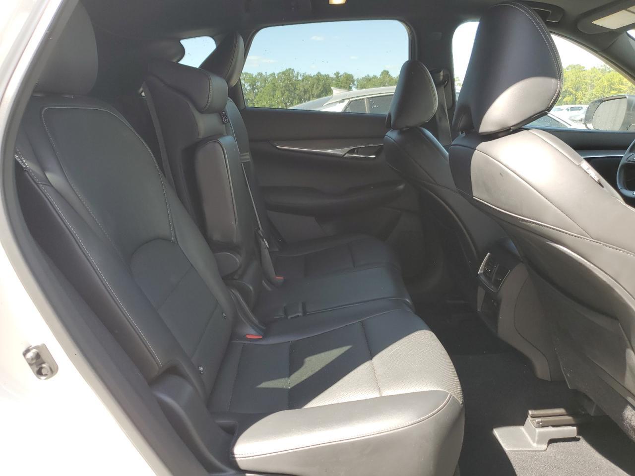 2022 INFINITI QX50
