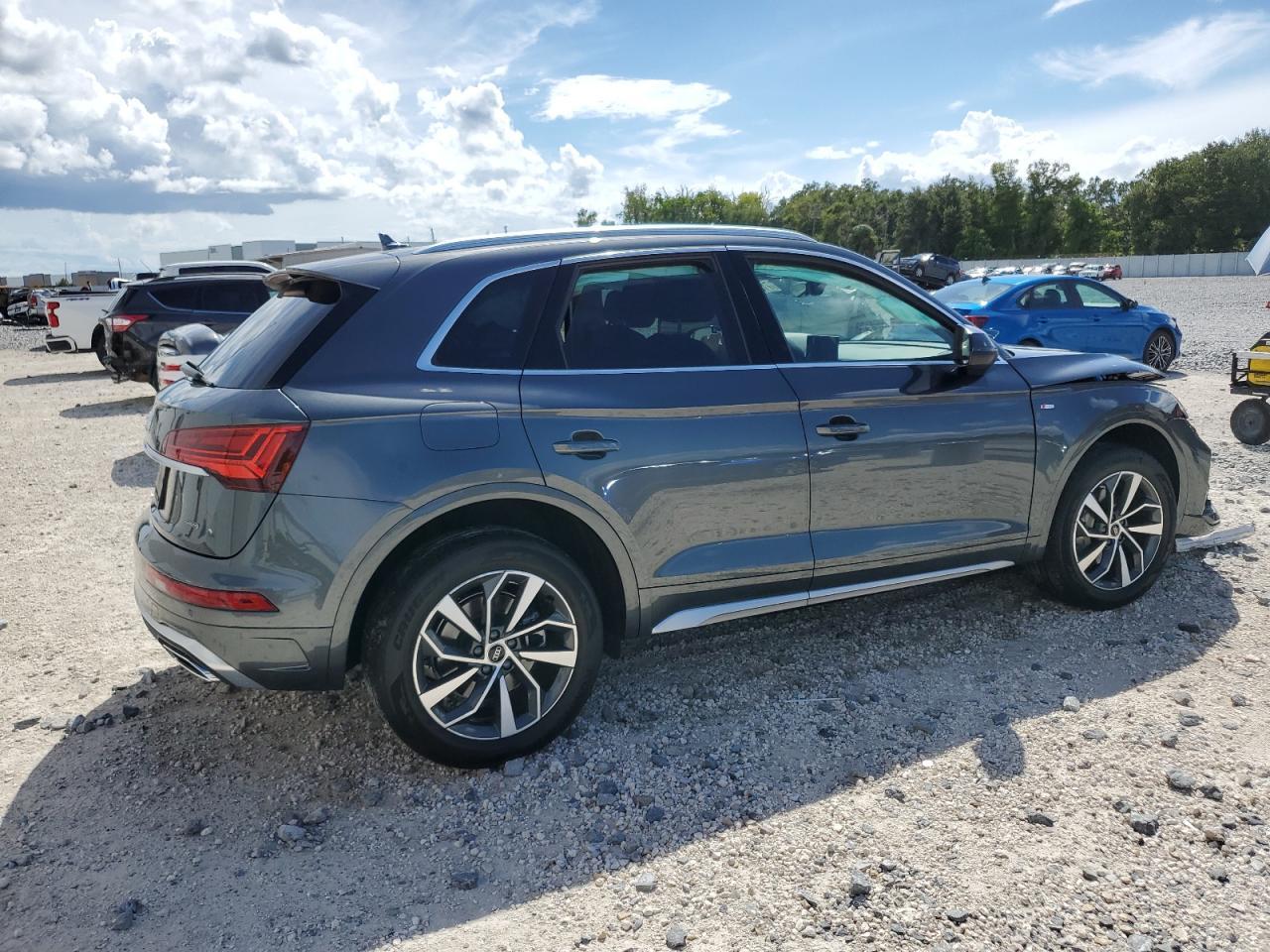 2023 AUDI Q5