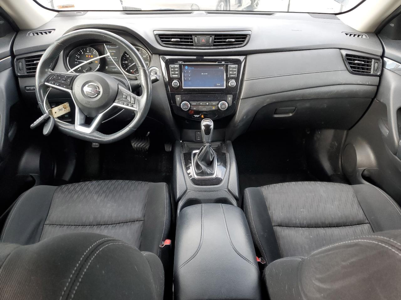 2017 NISSAN ROGUE