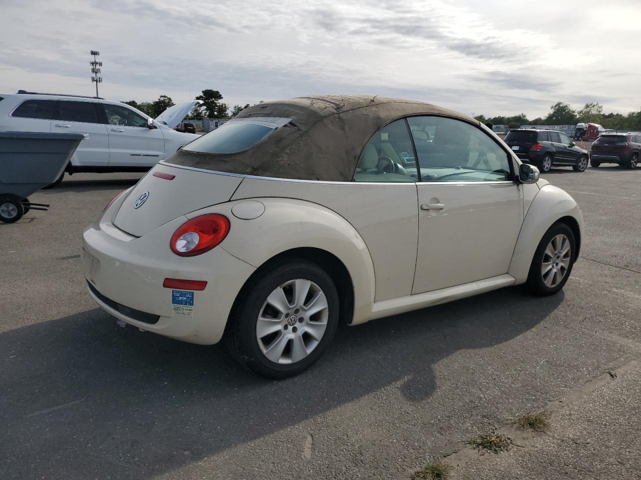 2009 VOLKSWAGEN Beetle