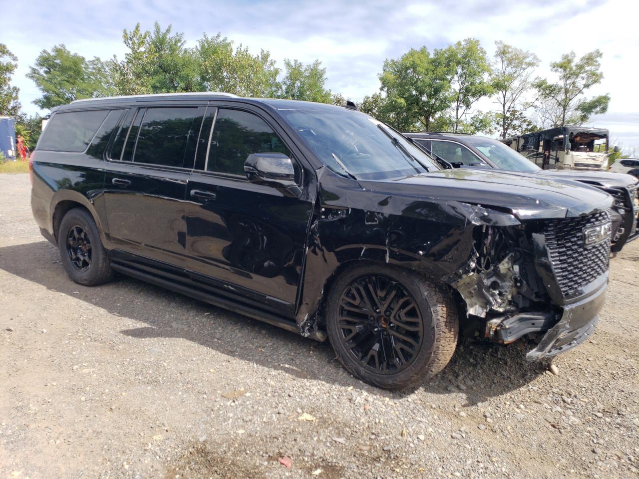 2023 GMC Yukon XL
