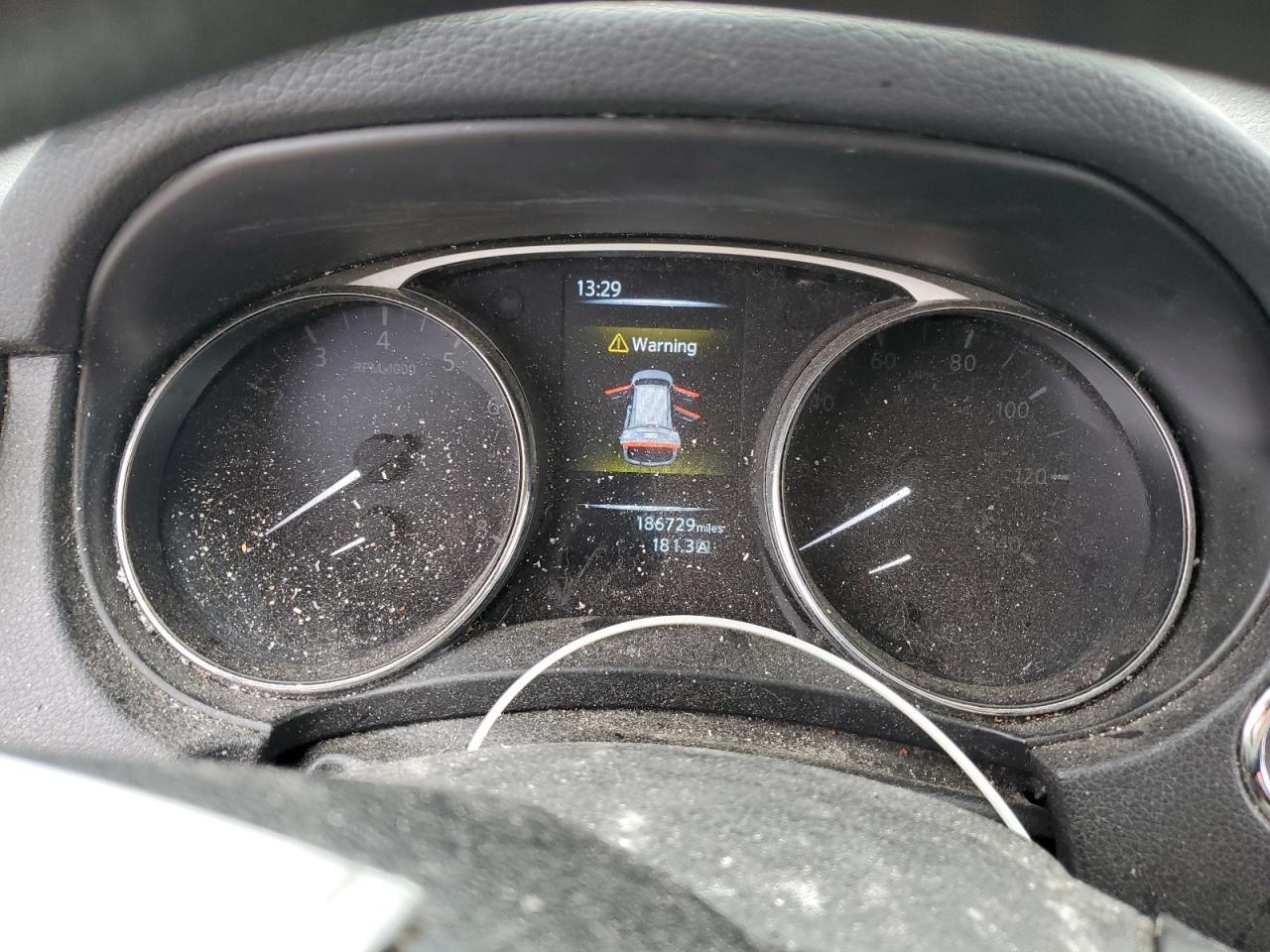 2016 NISSAN ROGUE