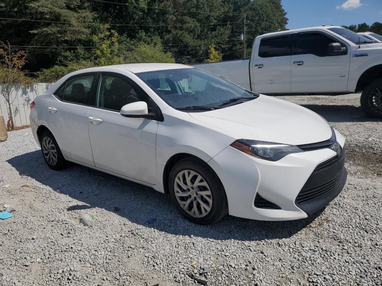 2018 TOYOTA COROLLA