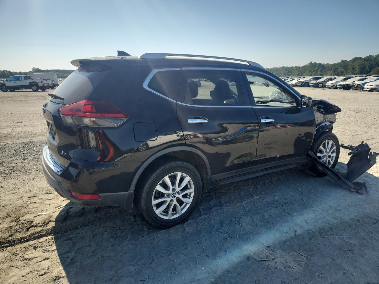 2018 NISSAN ROGUE