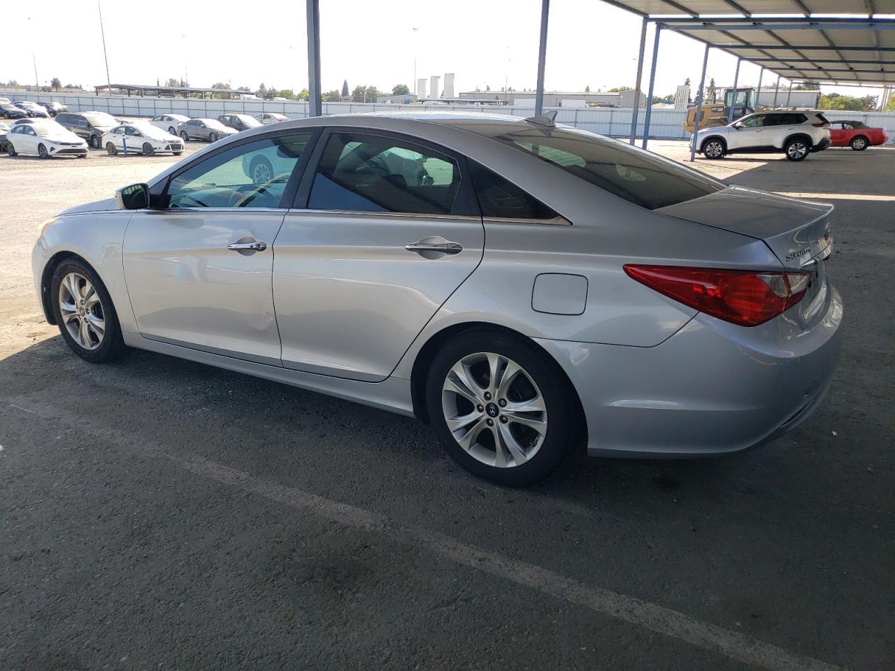 2011 HYUNDAI SONATA