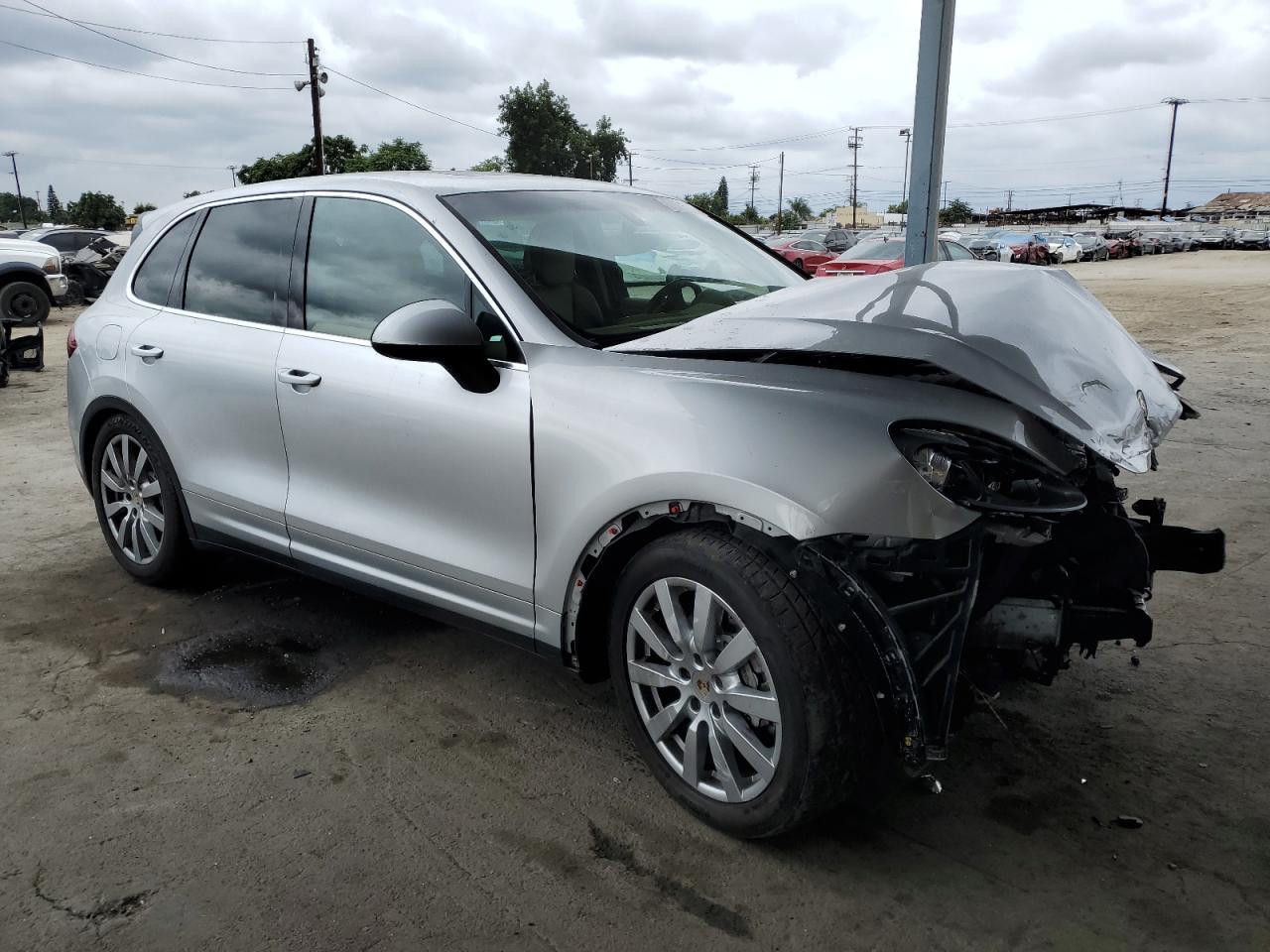 2012 PORSCHE CAYENNE