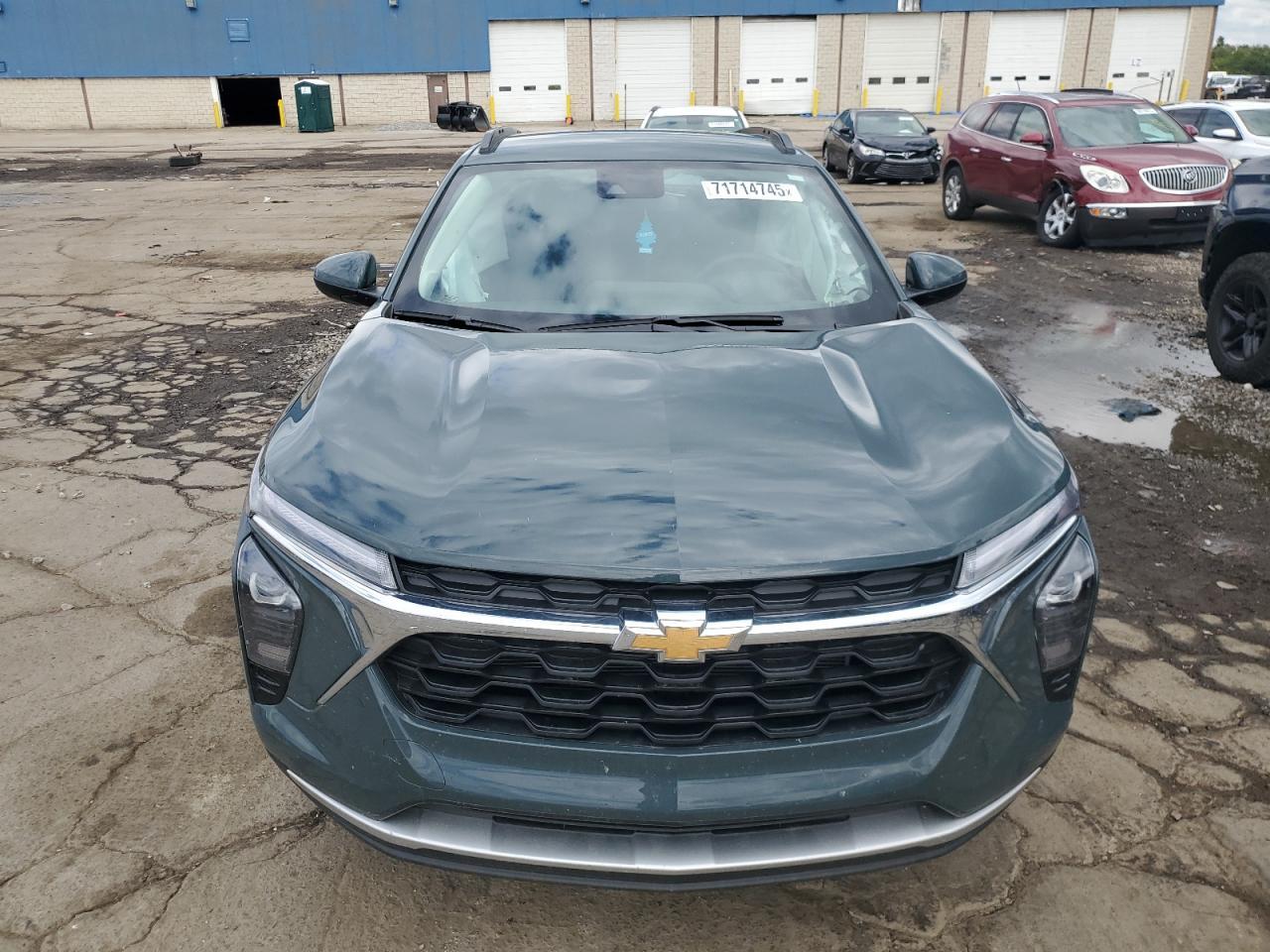 2025 CHEVROLET TRAX
