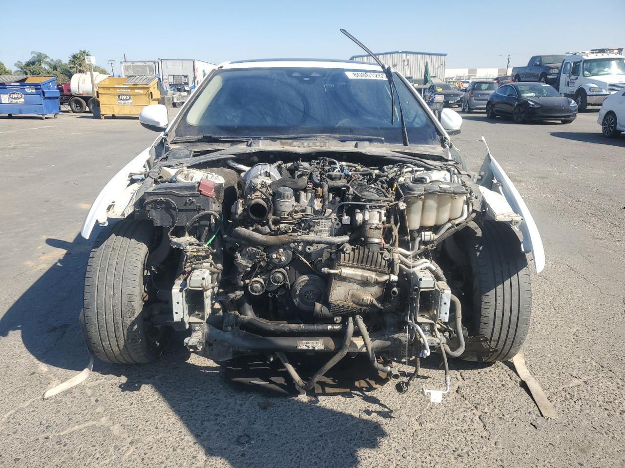 2018 JAGUAR XE