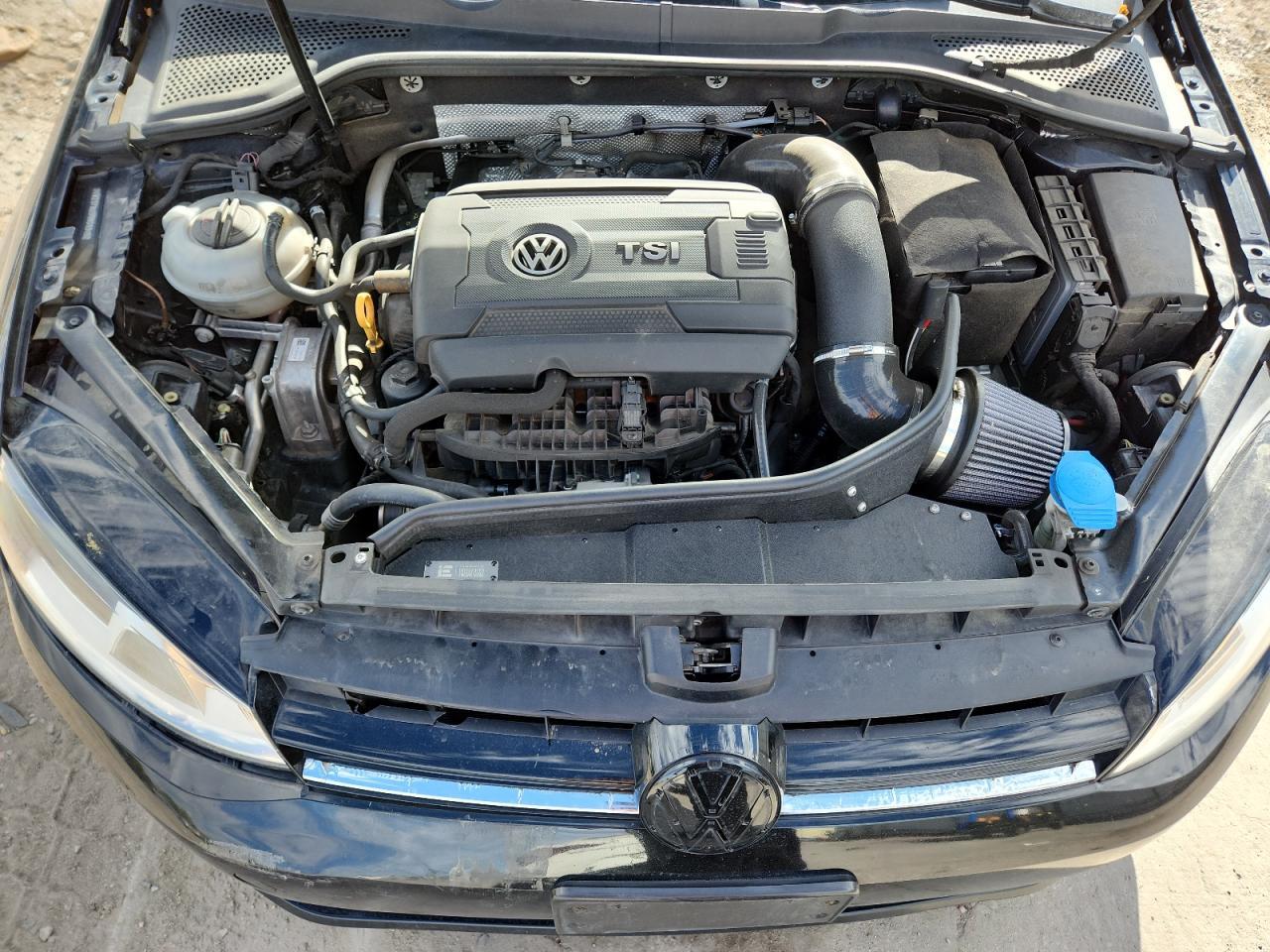 2017 VOLKSWAGEN GOLF