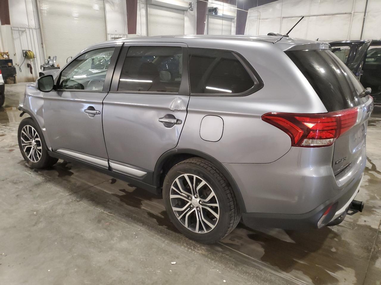 2016 MITSUBISHI outlander