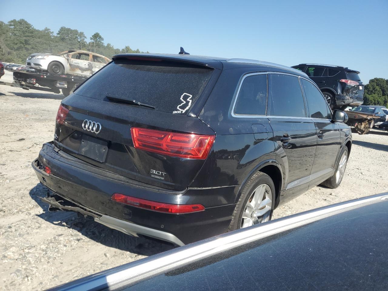 2017 AUDI Q7