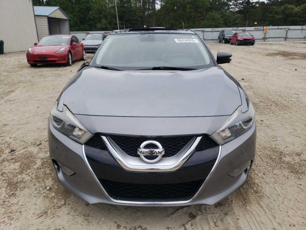 2016 NISSAN Maxima