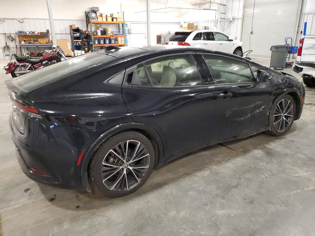 2023 TOYOTA PRIUS
