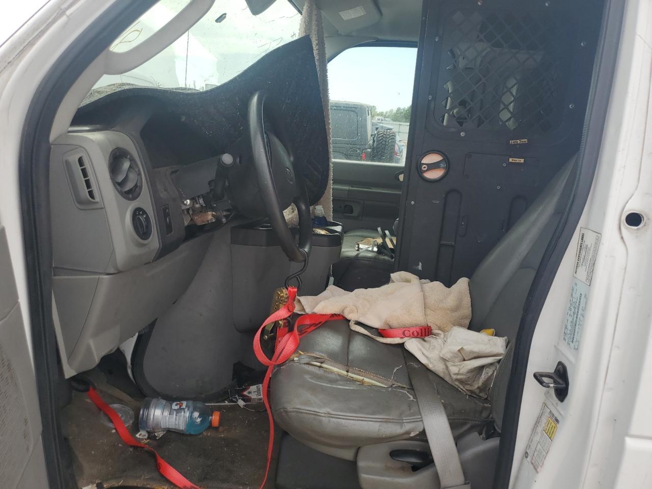 2010 FORD ECONOLINE